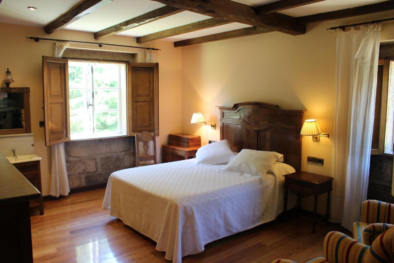 Casa Grande De Soutullo Guest House Coles Exterior photo