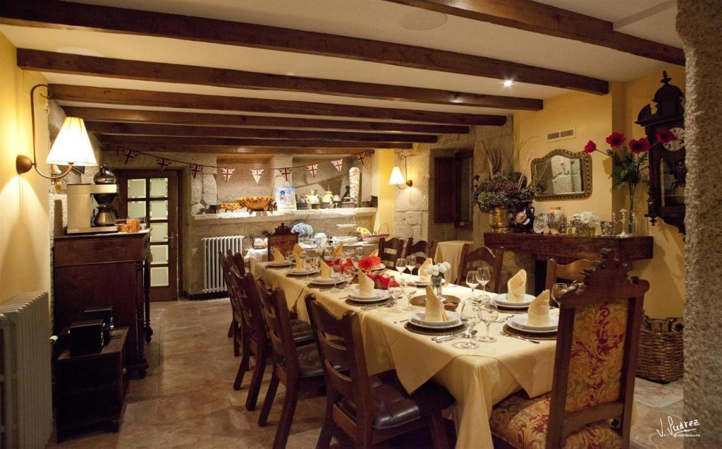 Casa Grande De Soutullo Guest House Coles Exterior photo